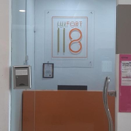 Luxfort 118 Service Suites Tanjung Tokong Екстериор снимка