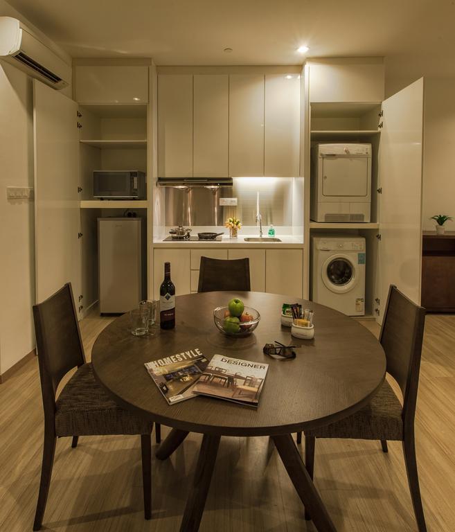 Luxfort 118 Service Suites Tanjung Tokong Стая снимка